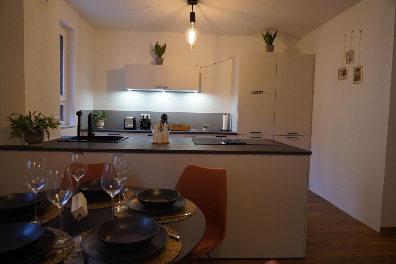 Design-Apartment I Direkt Im Zentrum I Boxspring I Nespresso I Terrasse Mit Garten I Parkplatz Bad Krozingen Buitenkant foto